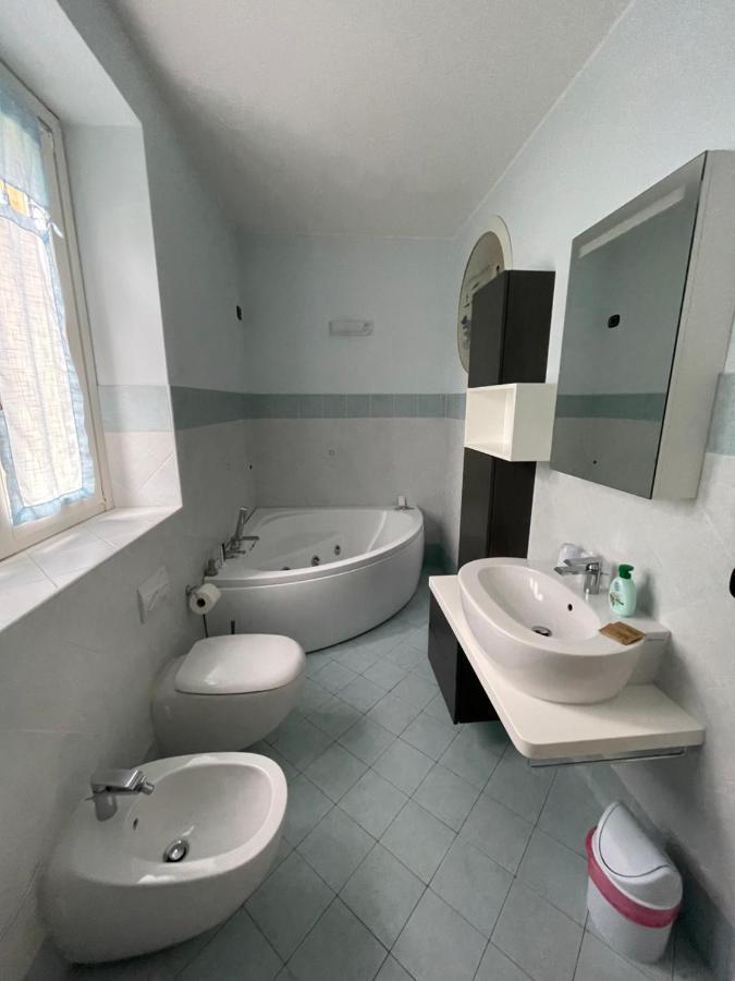 Cottage Il Cigno Con Accesso Al Lago - Como Lake Ντέρβιο Εξωτερικό φωτογραφία
